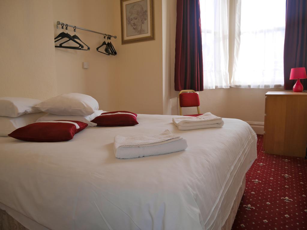 Bed & Breakfast Five Kings Londra